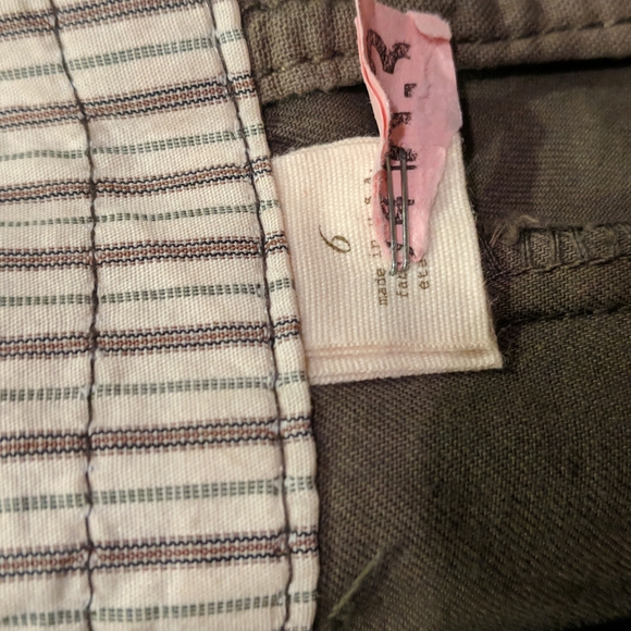 Cidra gathered crop pants size 6 green - Picture 3 of 8